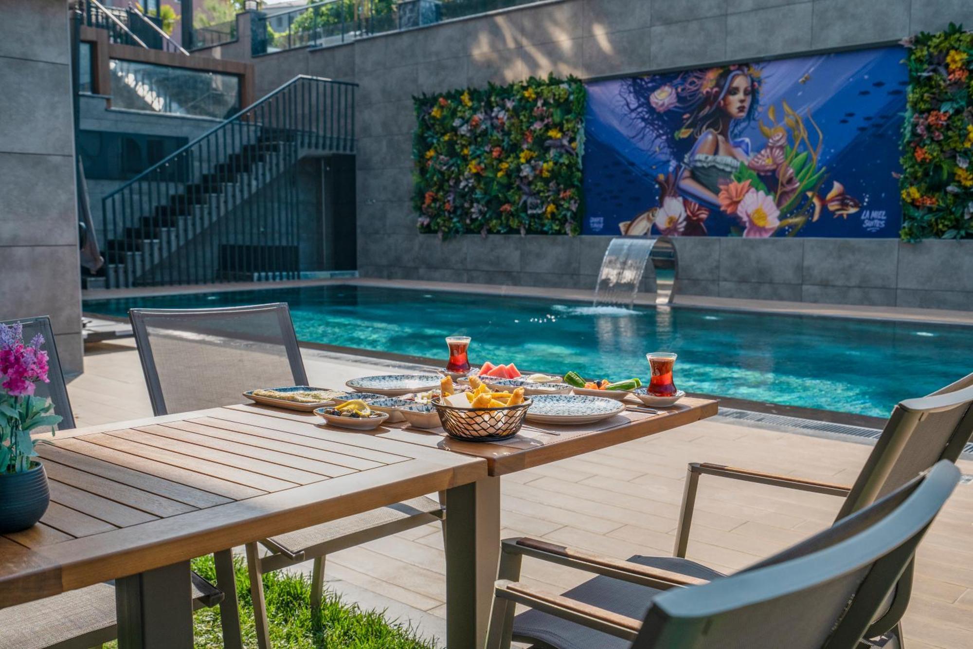 La Miel Hotel Sile Exterior photo